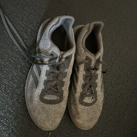 Adidas Men’s Grey Athletic Shoes - Picture 2 of 6